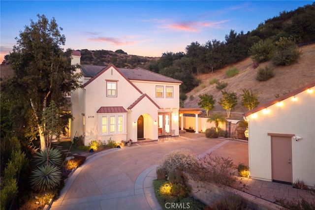2738 Sleepy Hollow, Glendale