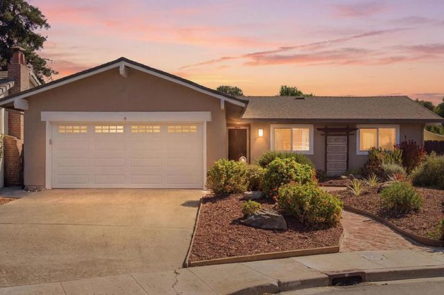 81 Franklin Circle, San Juan Bautista