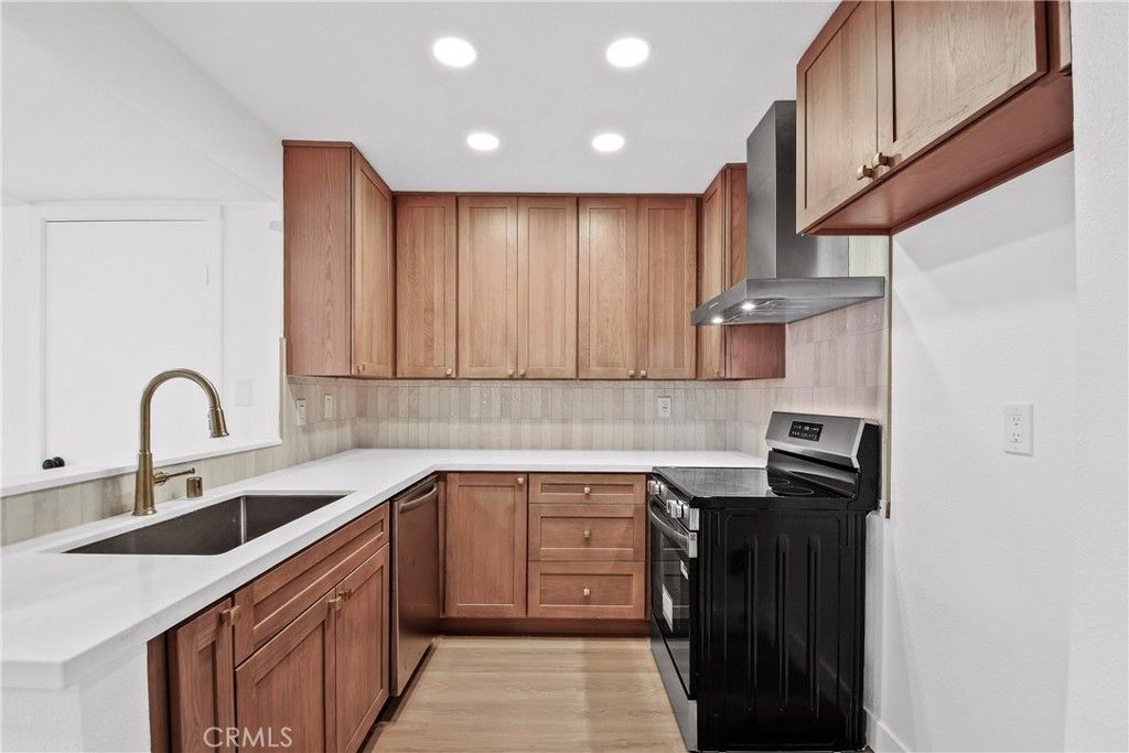 25761 Le Parc # 9, Lake Forest