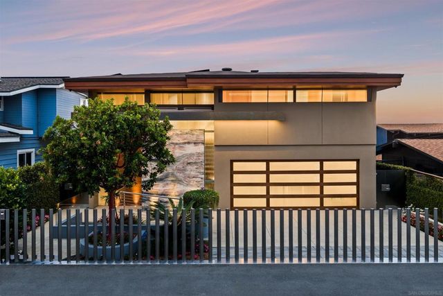 1230 Neptune Ave, Encinitas