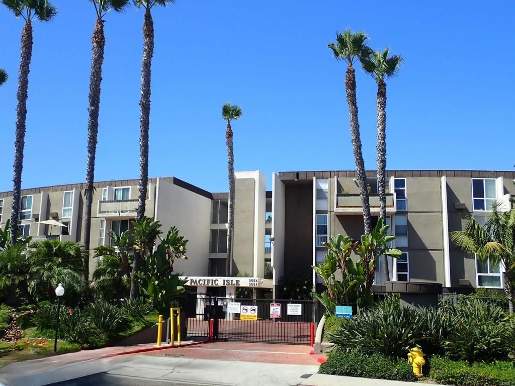 3050 Rue D' Orleans # 224, San Diego