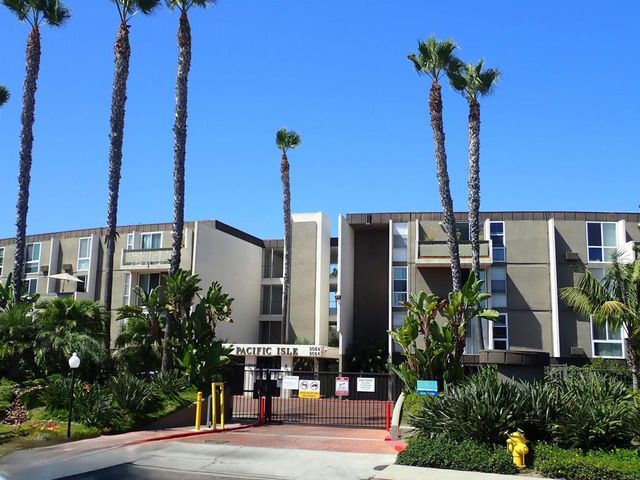 3050 Rue D' Orleans # 224, San Diego