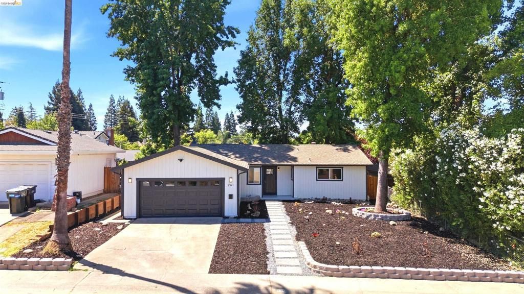 9341 Castlemont Cir, Orangevale