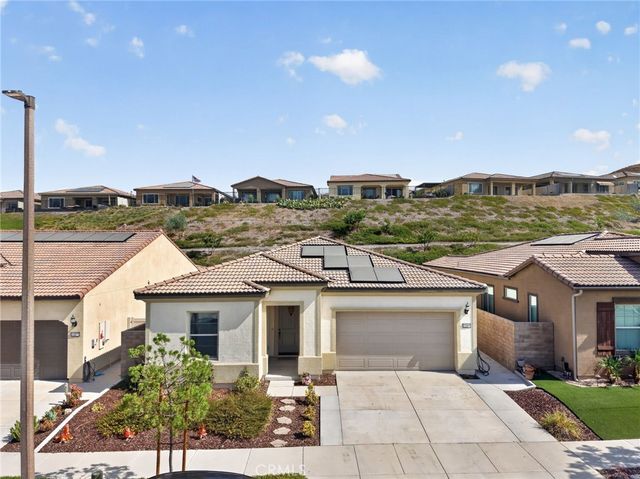 11890 Sagecrest Court, Corona
