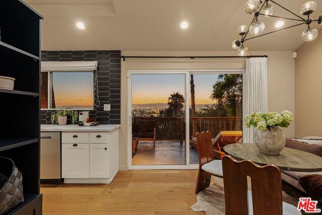 937 Lucile Avenue, Los Angeles
