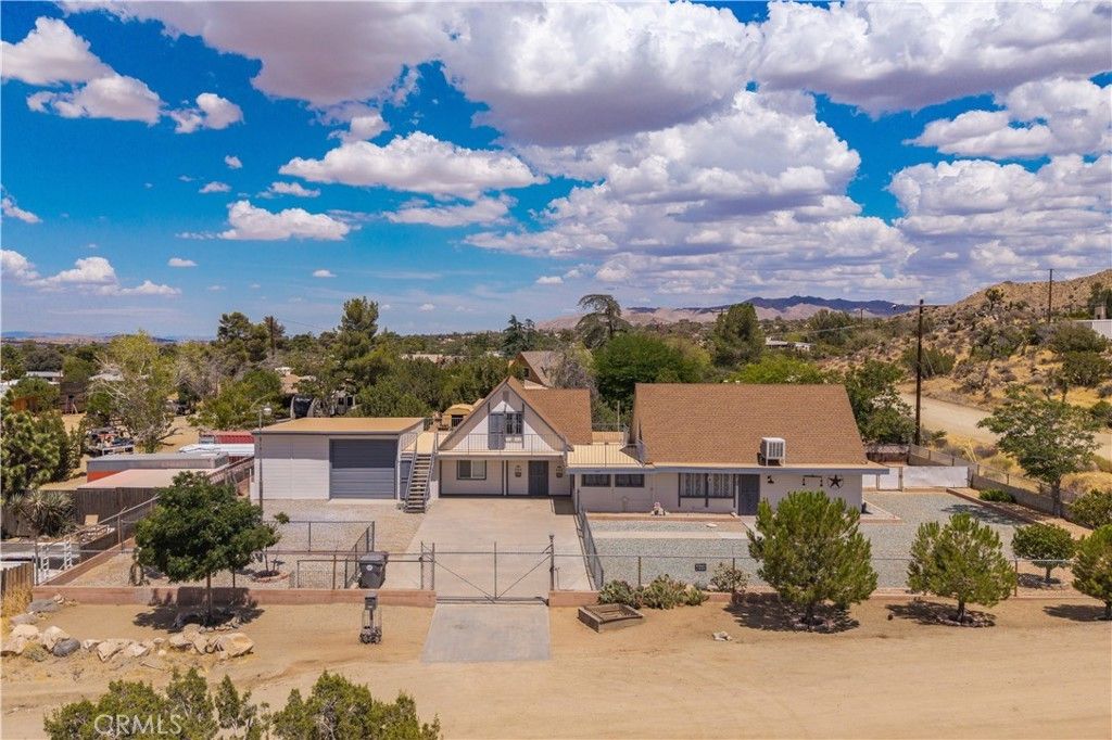 7889 Jemez, Yucca Valley
