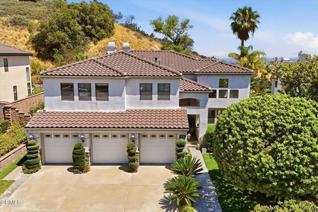2735 Hidden Hills Way W, Corona
