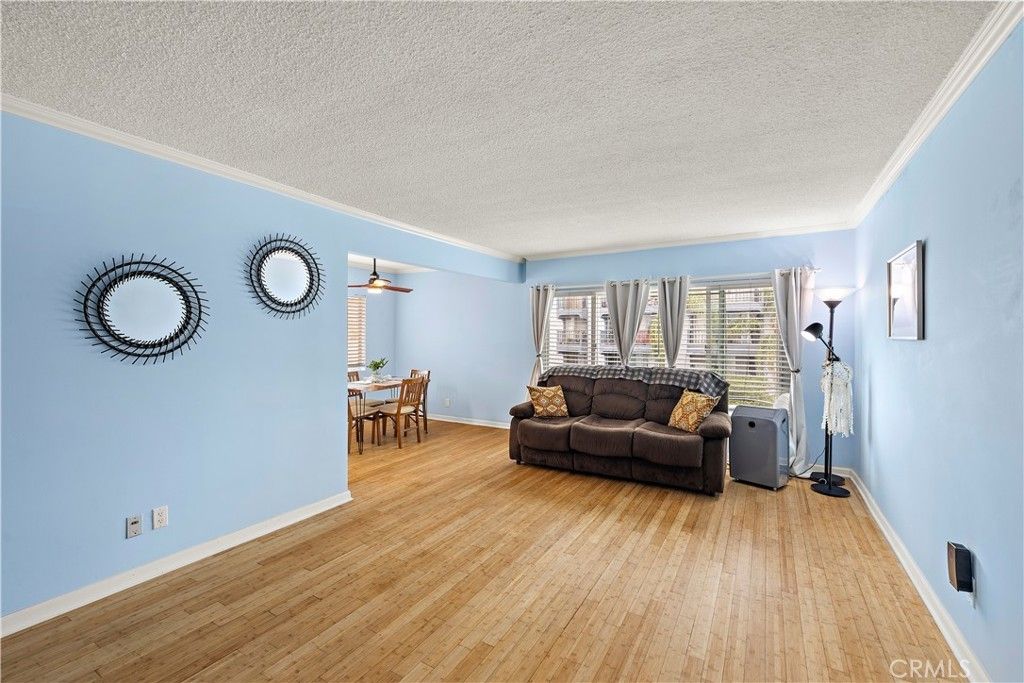 335 Cedar Ave #315, Long Beach