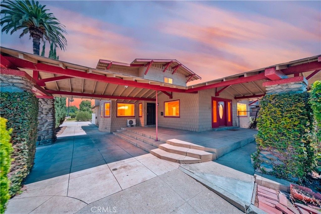 325 W Ramona, Alhambra