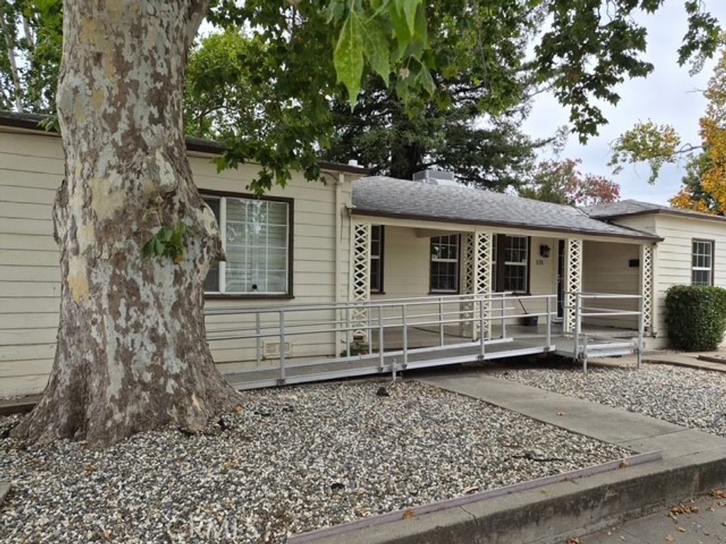 111 Baxter Avenue, Sacramento
