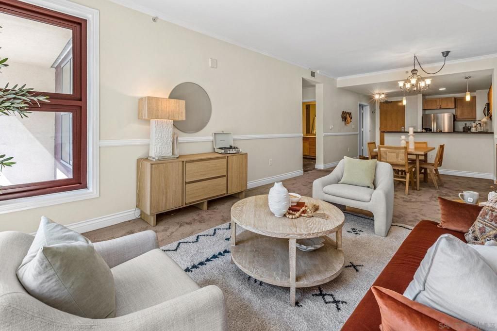 1150 J Street # 204, San Diego