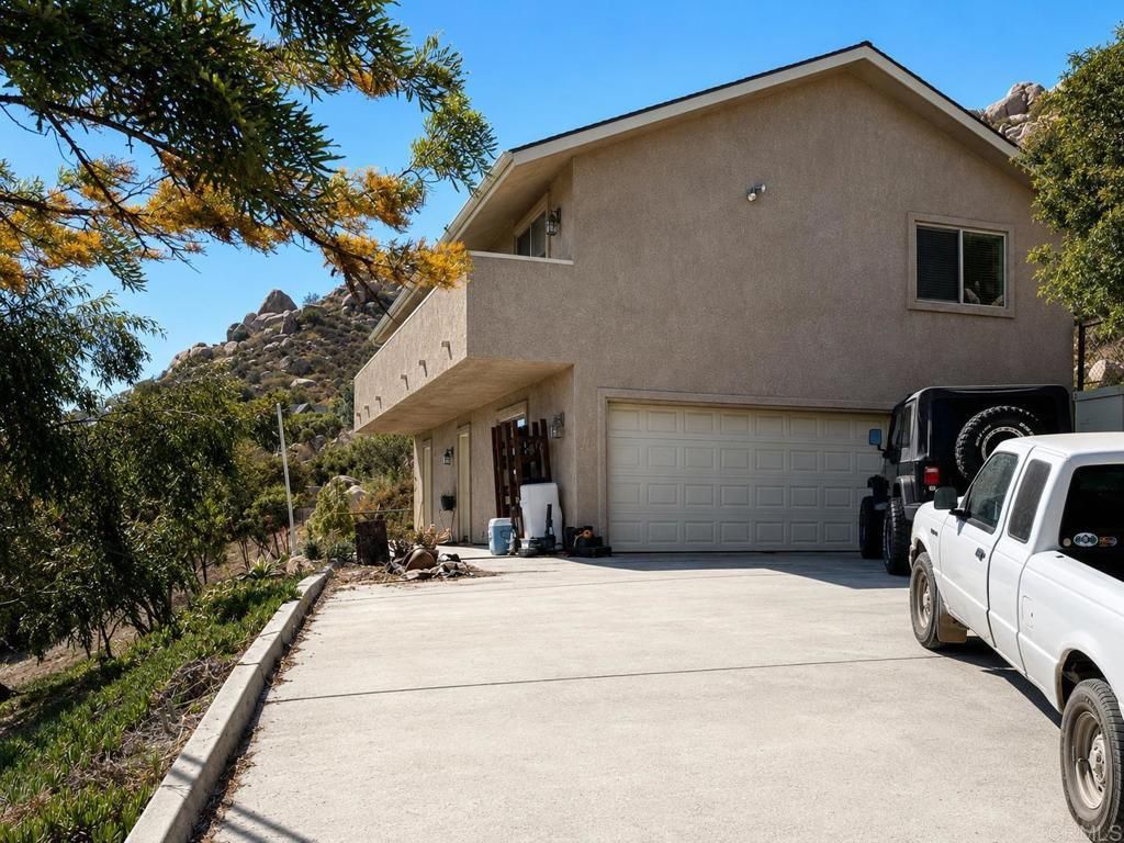 2182 Honey Springs Road, Jamul