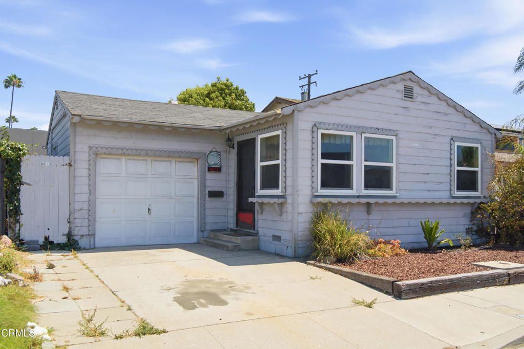 2385 Pierpont Boulevard, Ventura