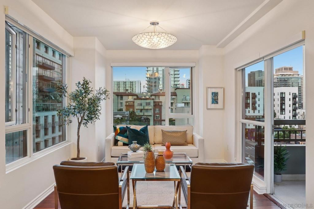 300 W Beech # 608, San Diego