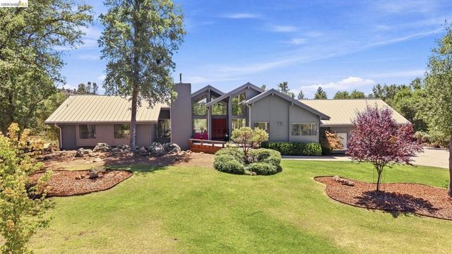 14469 Phillip Ln, Sonora