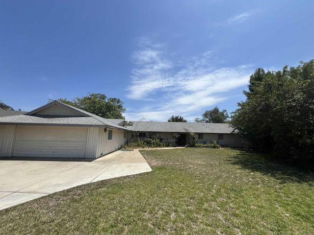 2829 Golfview Drive, Fallbrook