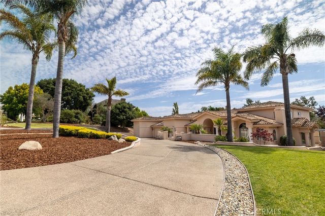 5939 Oakhill Drive, Santa Maria