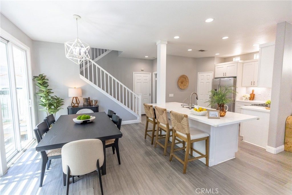 13051 Arborwalk Lane, Tustin
