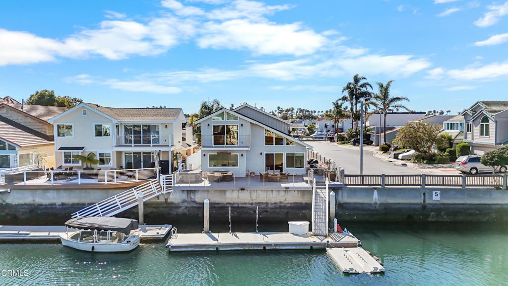 2230 Jamestown Lane, Oxnard