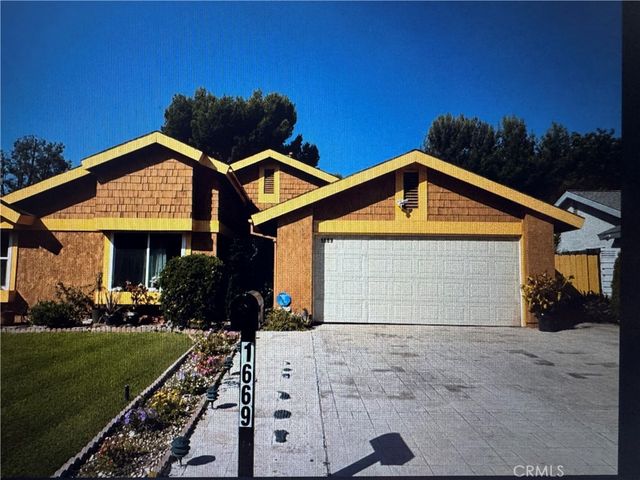 1669 W Phillips Drive, Pomona