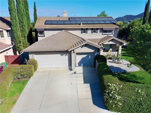 42482 Circulo Cavinara, Murrieta