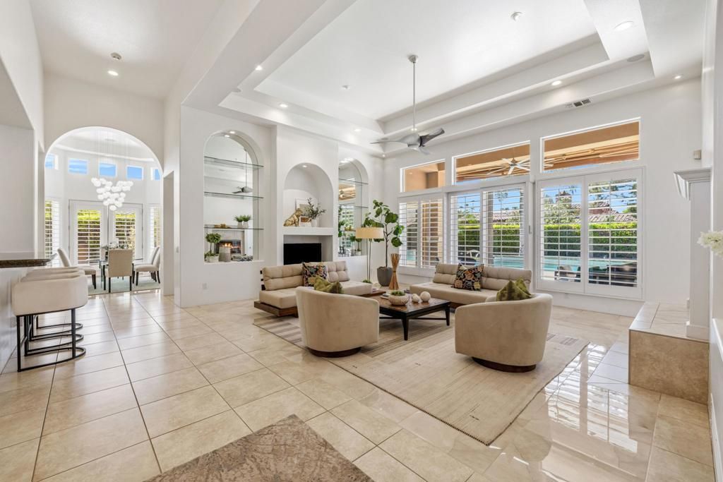 14 Collegiate Circle, Rancho Mirage