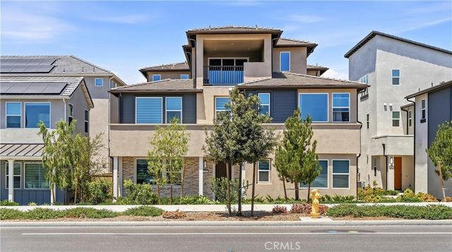 108 Billings, Irvine
