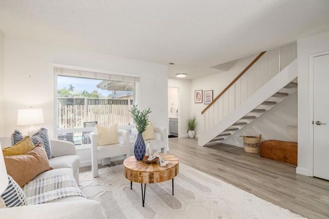 220 Castillion Terrace, Santa Cruz