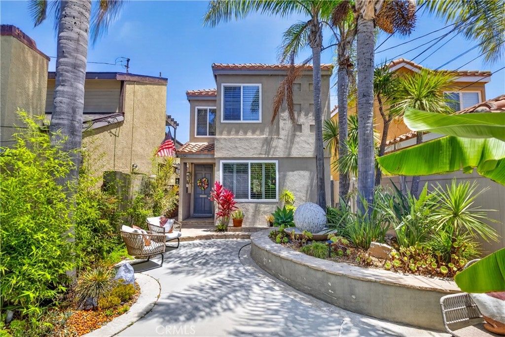 330 Ultimo Avenue, Long Beach