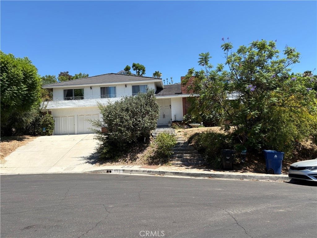 4526 Tenango, Woodland Hills