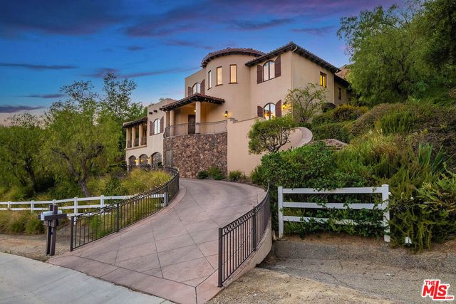 55 Coolwater Road, Bell Canyon