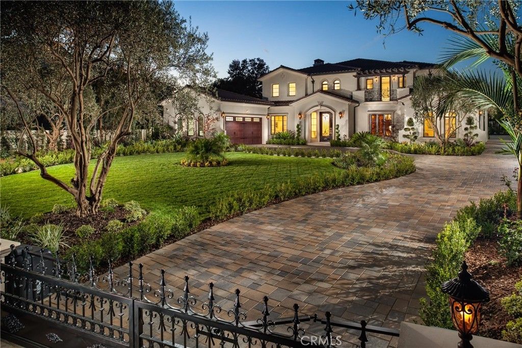 251 Longley Way, Arcadia