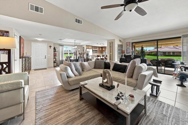 67 Conejo Circle, Palm Desert