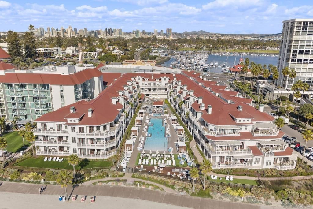 1500 Orange Ave # 10, Coronado