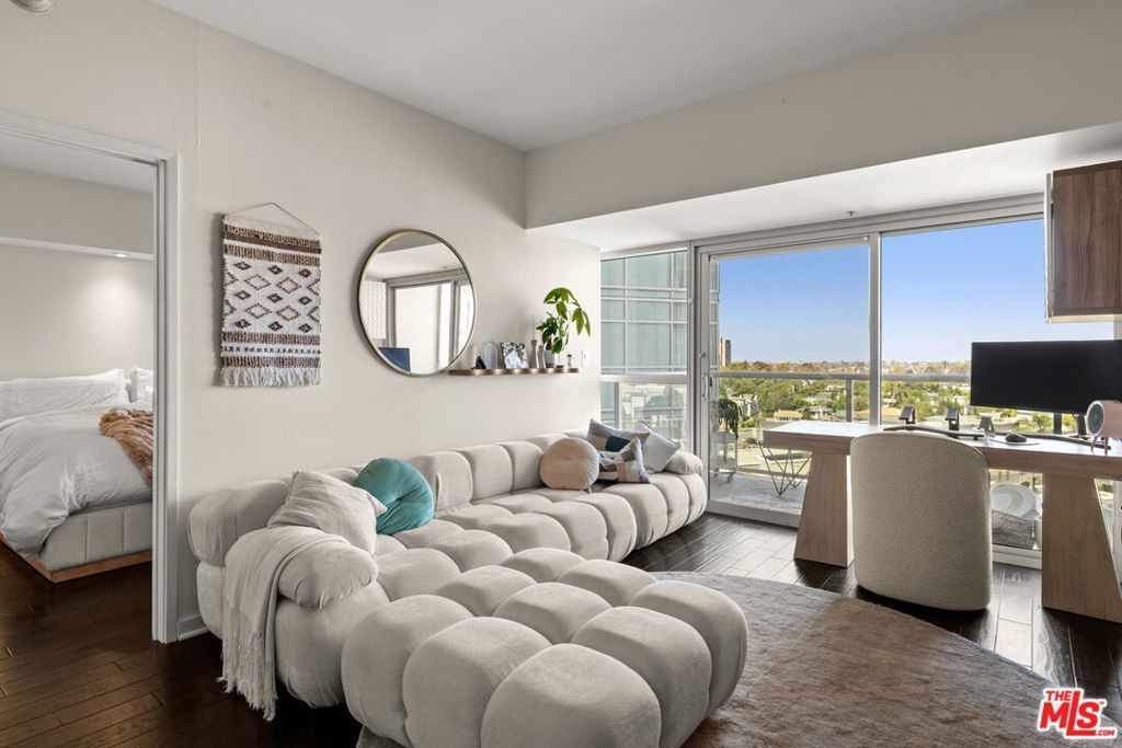13700 Marina Pointe Drive # 809, Marina Del Rey