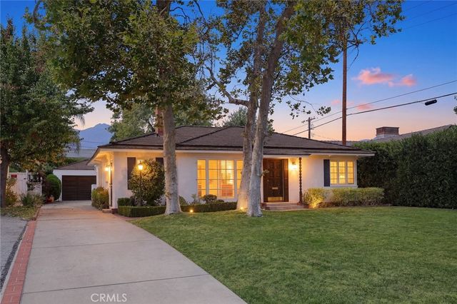 1011 Portola Drive, Arcadia