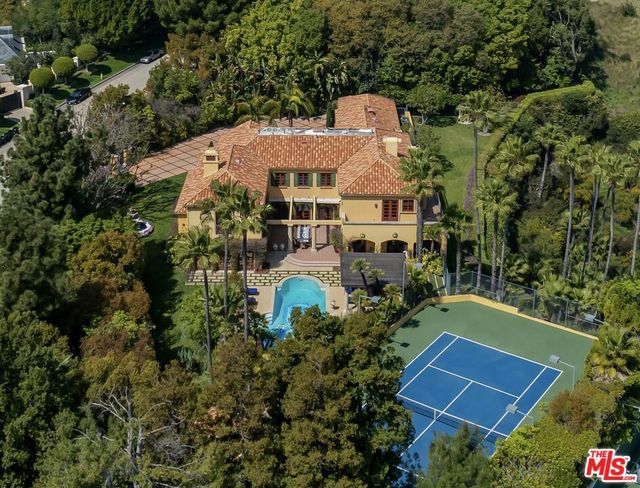 5 Beverly Parkway, Los Angeles