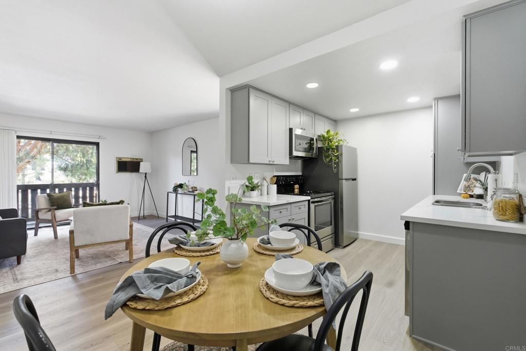 10284 Black Mountain Road # 185, Mira Mesa