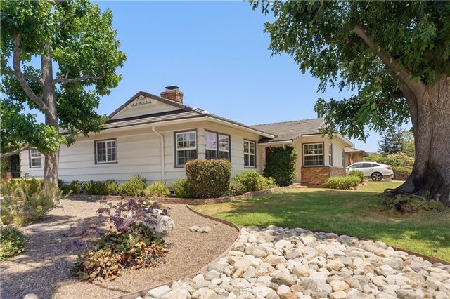 903 E Dalton, Glendora