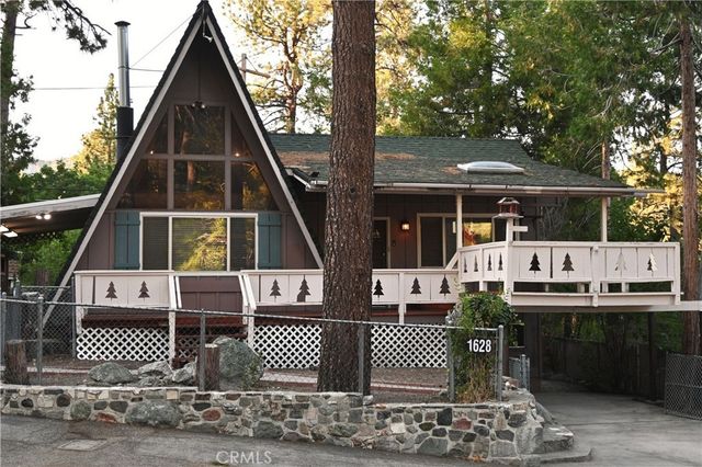 1628 Thrush, Wrightwood
