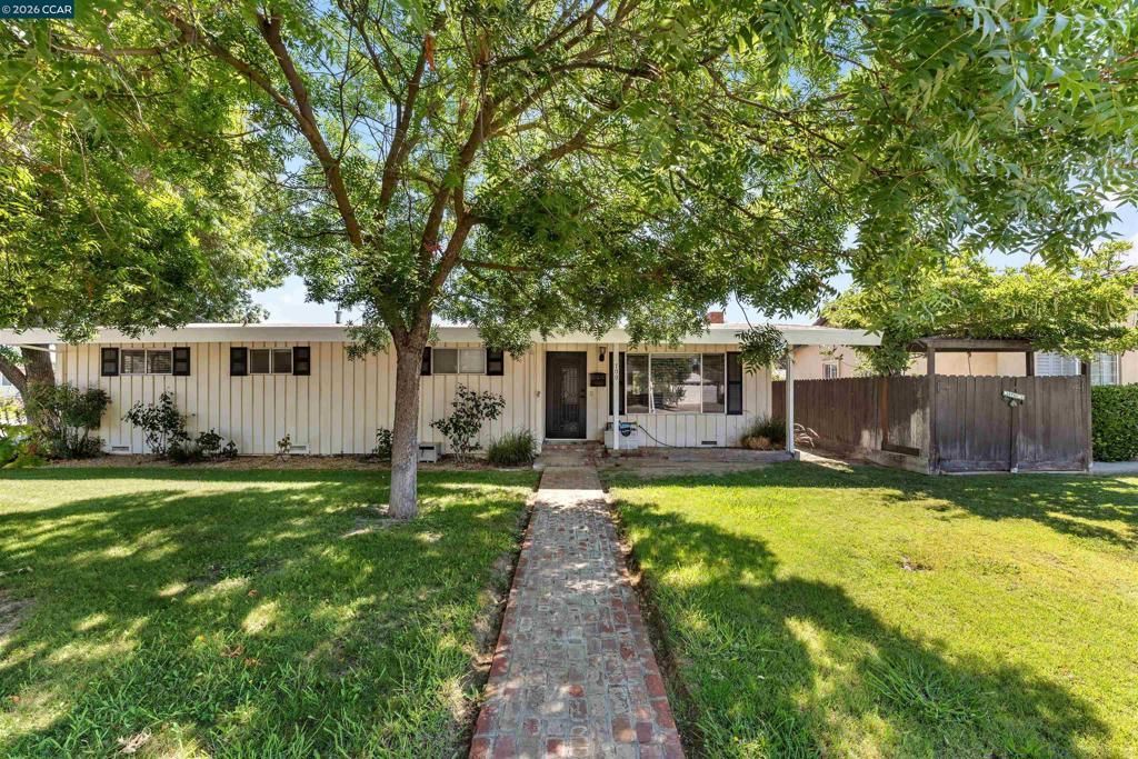 700 Real Ave, Newman