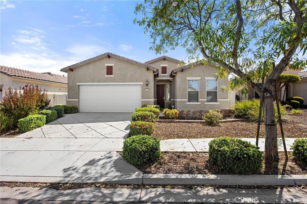 1410 Corte Alamonte, Hemet
