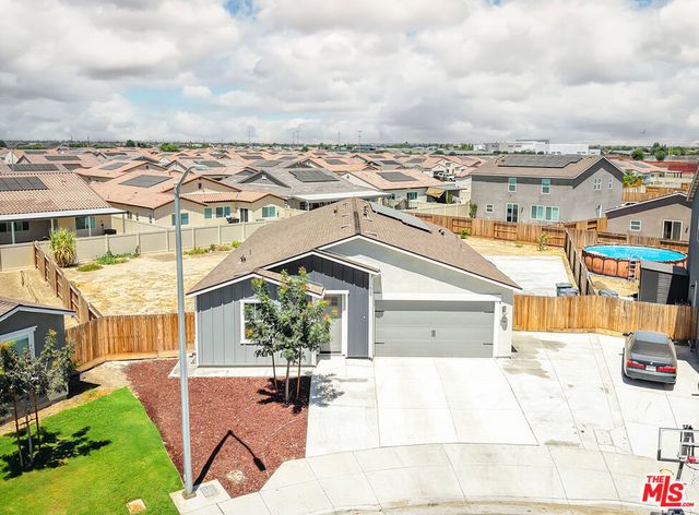 7700 Nigu River Street, Bakersfield