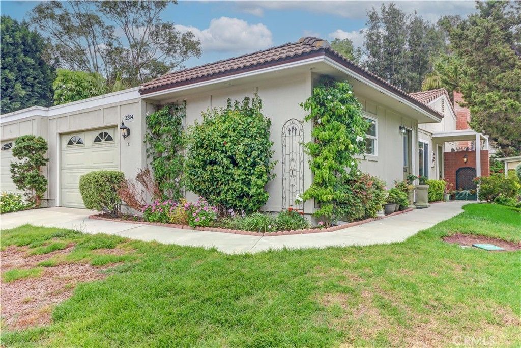 3254 San Amadeo # C, Laguna Woods