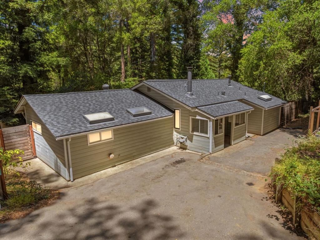 12489 Coleman Avenue, Felton