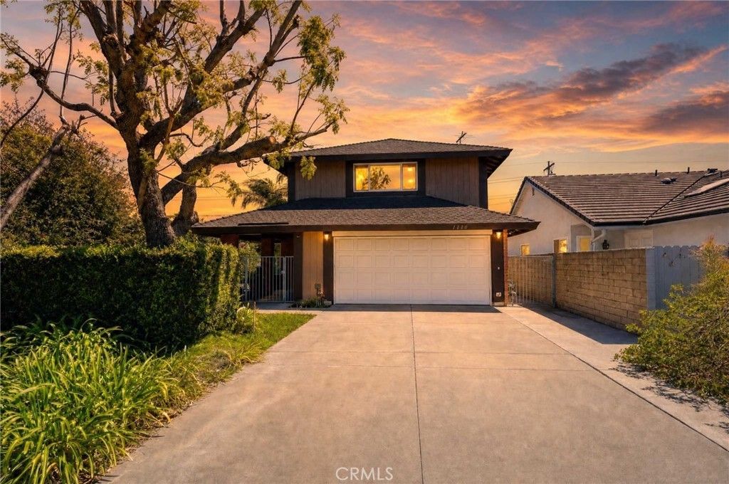 1110 Burns Avenue, Santa Ana