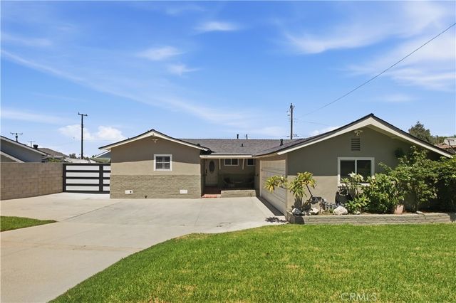 13513 De Alcala, La Mirada