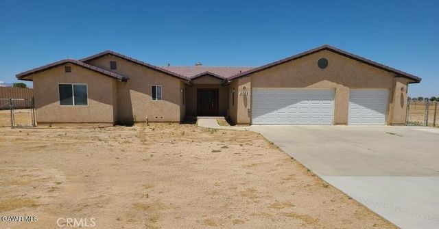 8009 W Avenue D12, Lancaster