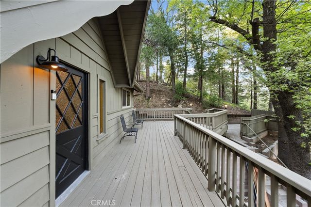 990 Nesthorn, Crestline