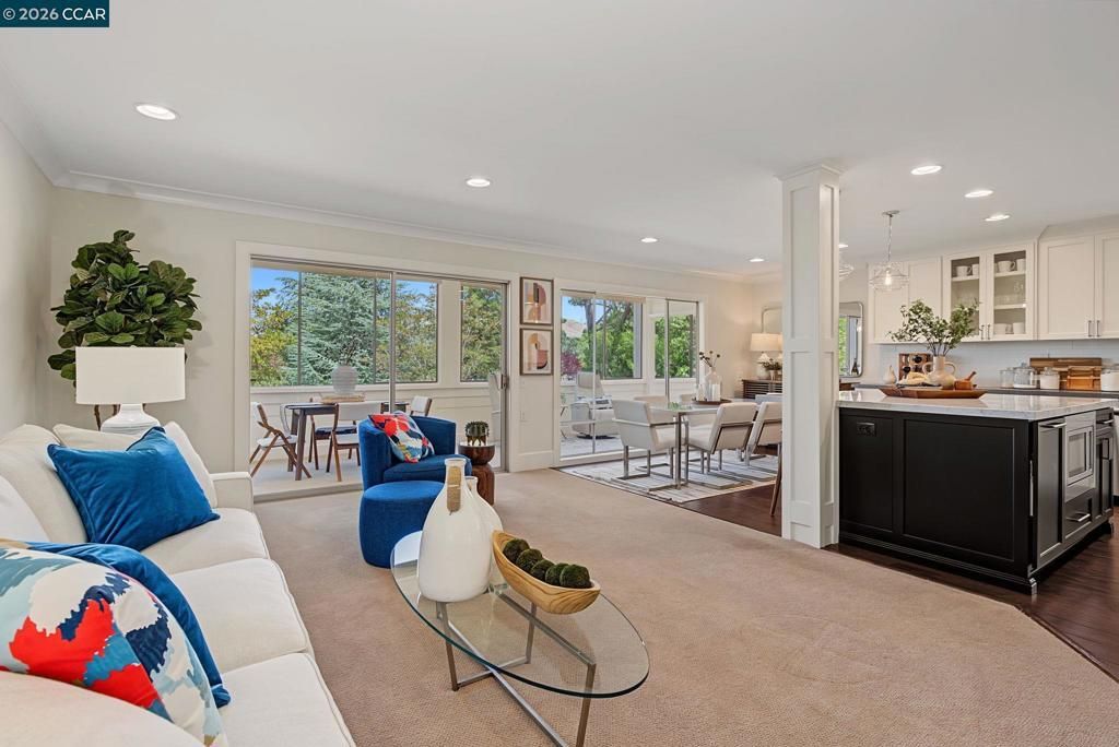 1108 Fairlawn Court # 8, Walnut Creek